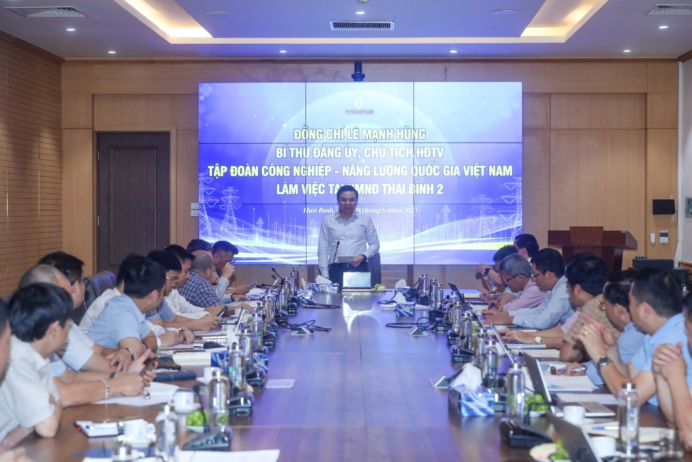 Phấn đấu để NMNĐ Thái Bình 2 trở thành một trong những nhà máy tốt nhất Việt Nam”