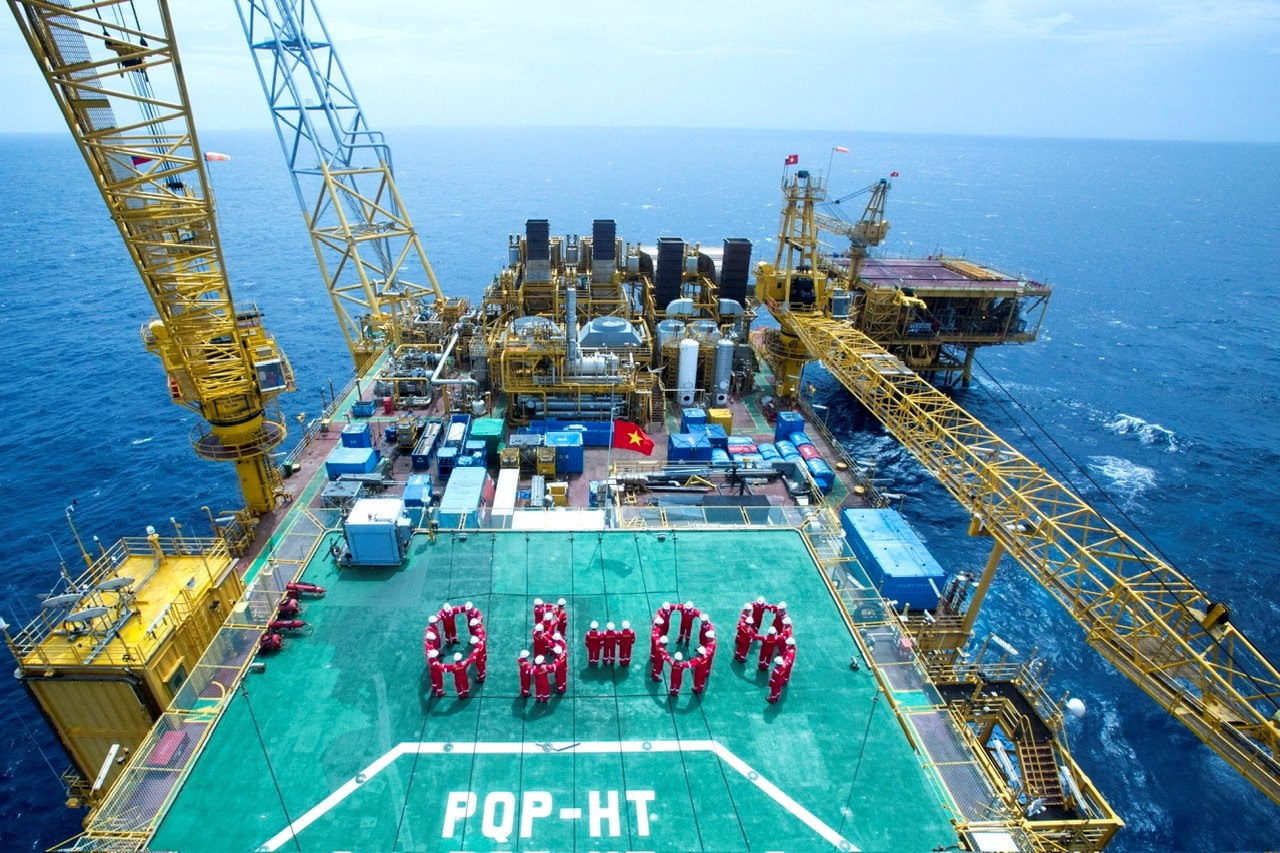Petrovietnam và 5 chữ 