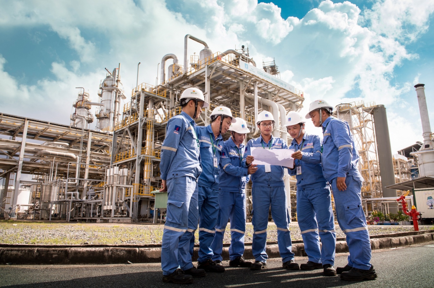 Để phong trào thi đua trở thành động lực nội sinh của Petrovietnam”