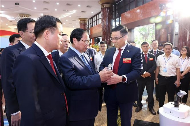PM expects Petrovietnam to rank in region's top 5 leading enterprises