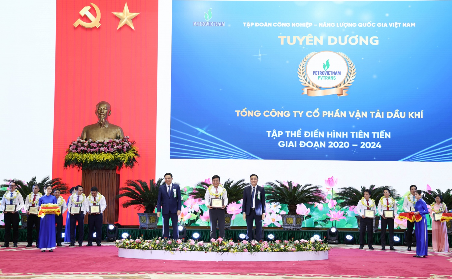 PVTrans vượt thách thức, lan tỏa tinh thần thi đua yêu nước”