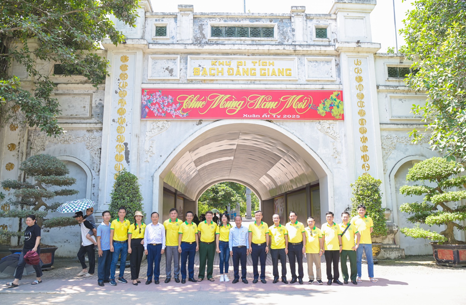 [Chùm ảnh] Hội CCB Petrovietnam tham quan Khu di tích Bạch Đằng Giang, ôn lại lịch sử hào hùng dân tộc”