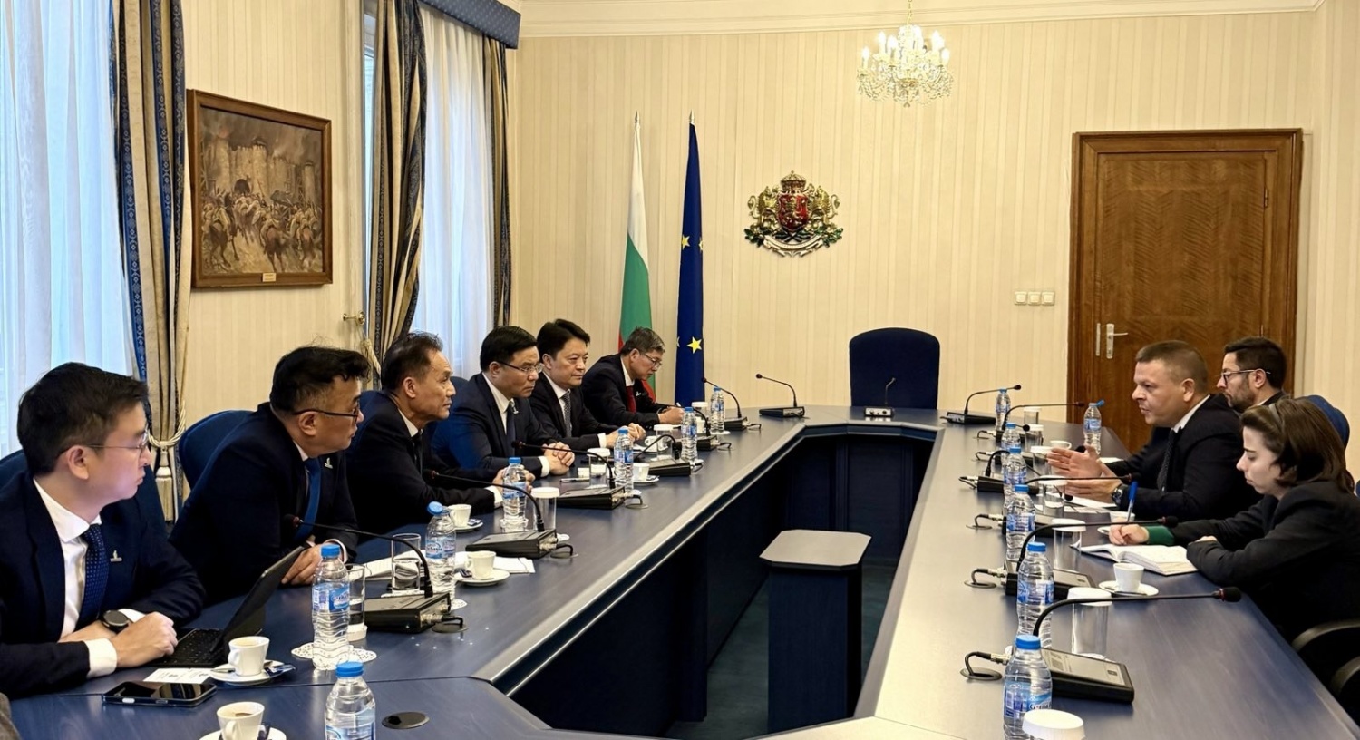 Petrovietnam tăng cường hợp tác năng lượng, công nghiệp và điện hạt nhân với Bulgaria”
