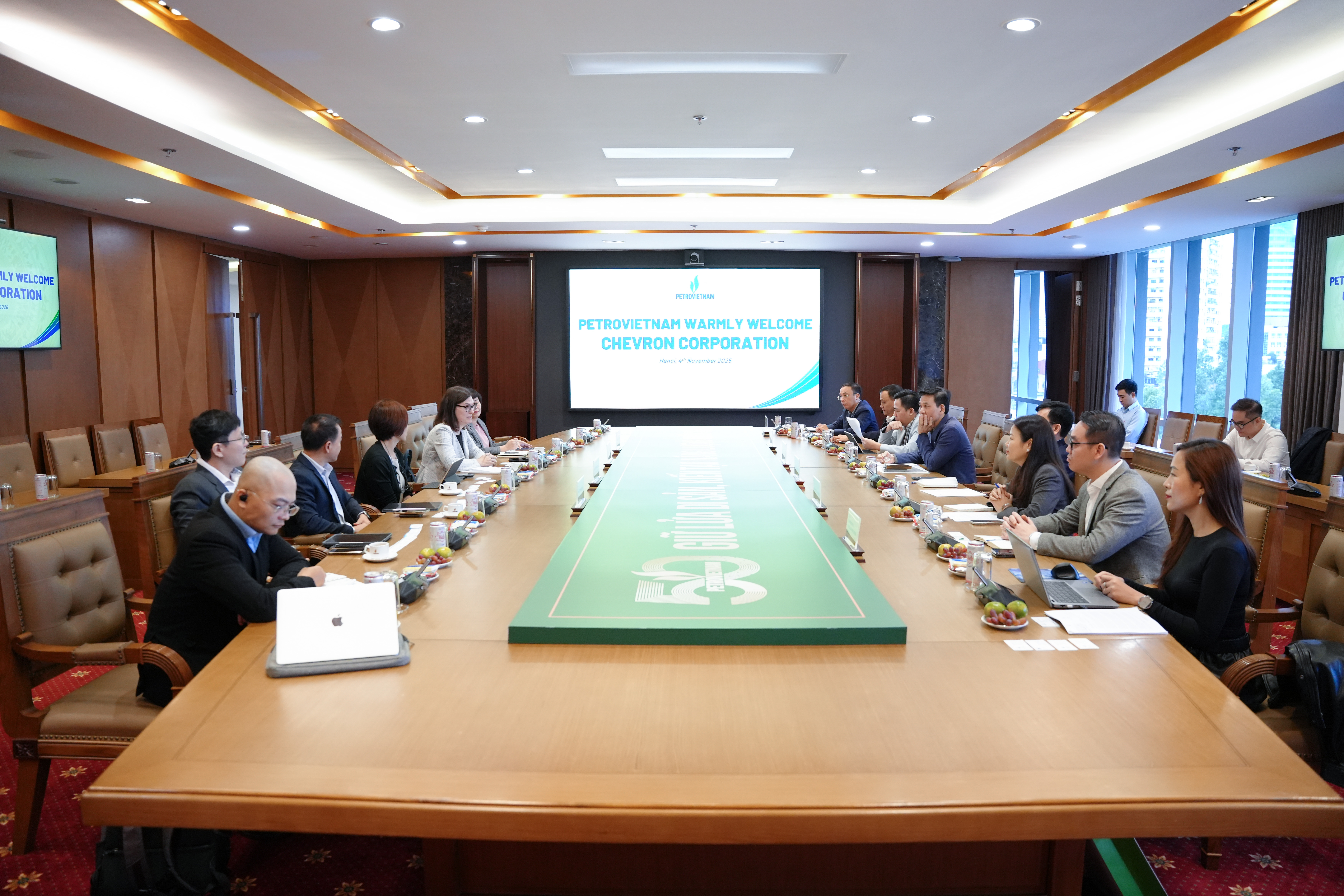 Chevron và PetroVietnam thúc đẩy hợp tác chiến lược cho tương lai năng lượng Việt Nam”