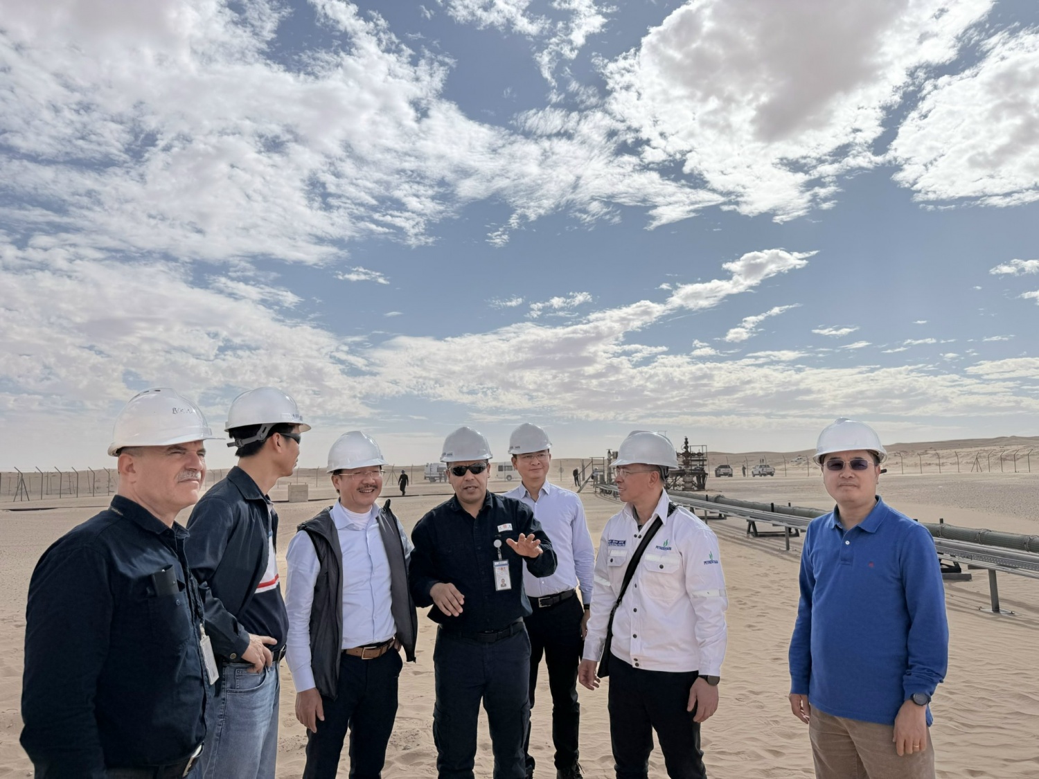 Đoàn công tác Petrovietnam làm việc tại dự án khai thác mỏ Bir Seba Lô 433a và 416b, Algeria”