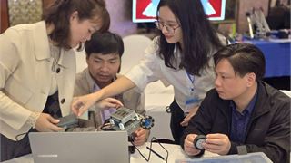 Từ phòng STEM đến hành trang công dân số cho học sinh miền núi