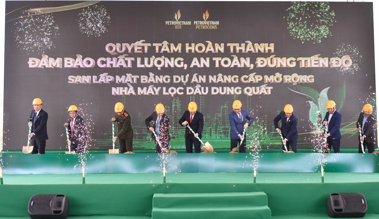 Khởi công san lấp mặt bằng Dự án NCMR: Dấu mốc quan trọng trong sự phát triển NMLD Dung Quất