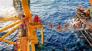 Hệ sinh thái Petrovietnam: Huy động tổng lực bảo vệ huyết mạch năng lượng trước “cơn bão” địa chính trị Trung Đông