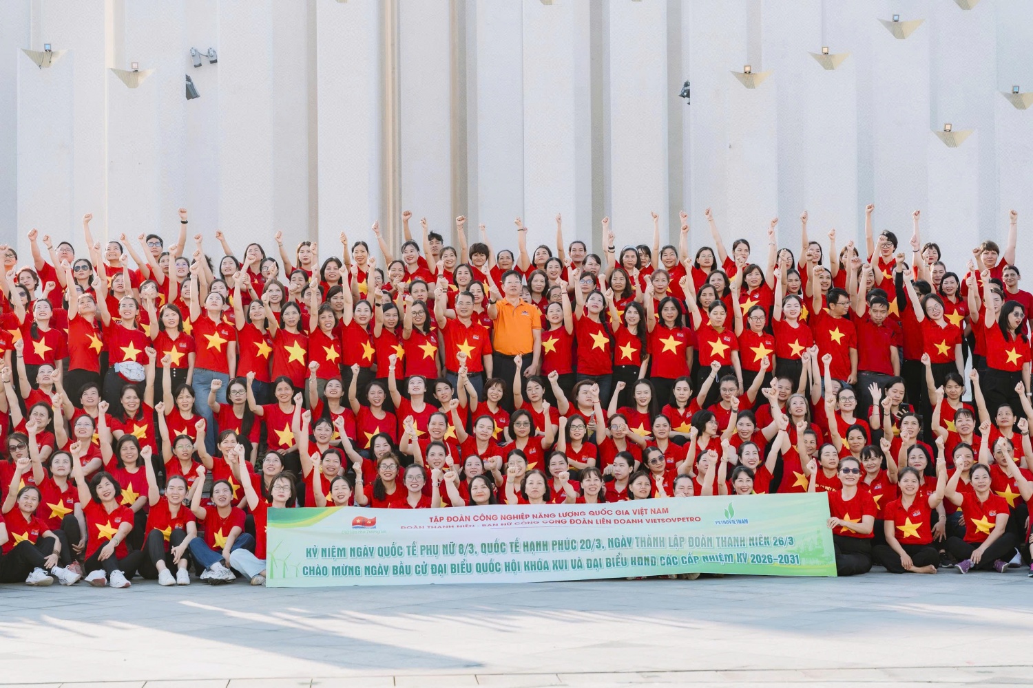 Lãnh đạo Petrovietnam ứng cử đại biểu Quốc hội khóa XVI: Niềm tự hào của người lao động