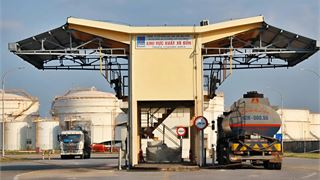 NMLD Dung Quất và Nghi Sơn vận hành với công suất cao để nguồn cung xăng dầu không bị gián đoạn