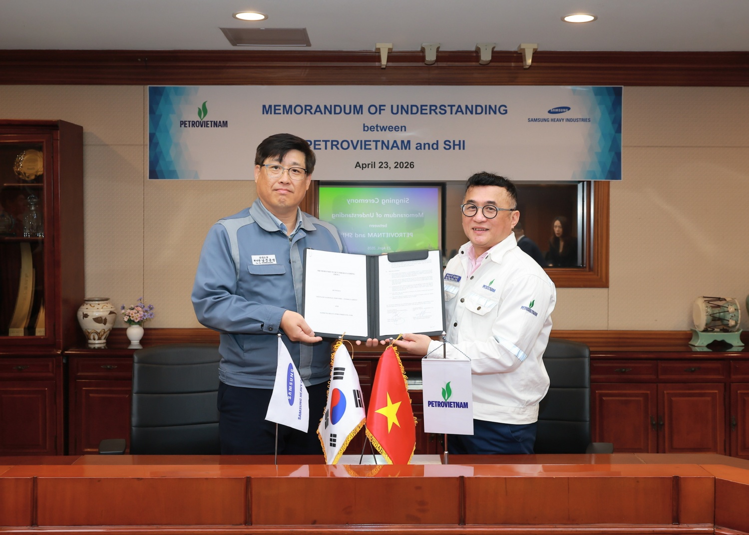 Petrovietnam và Samsung Heavy Industries Co., Ltd. (SHI) ký kết Biên bản ghi nhớ hợp tác