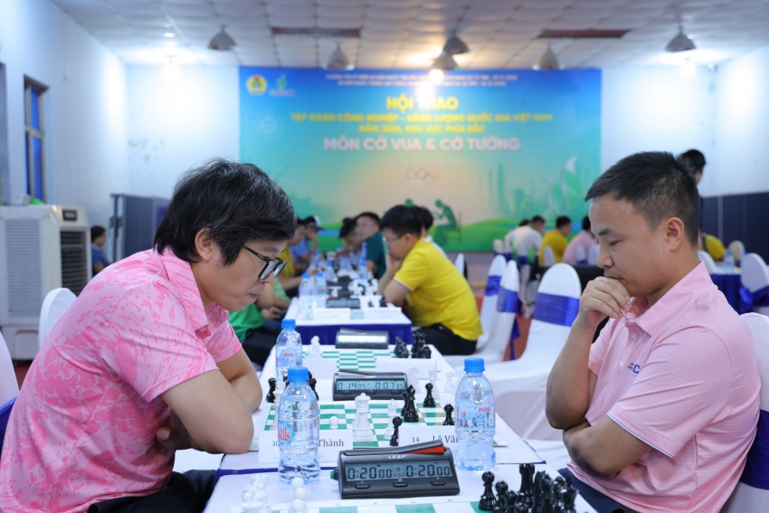 Thi môn cờ vua và cờ tướng