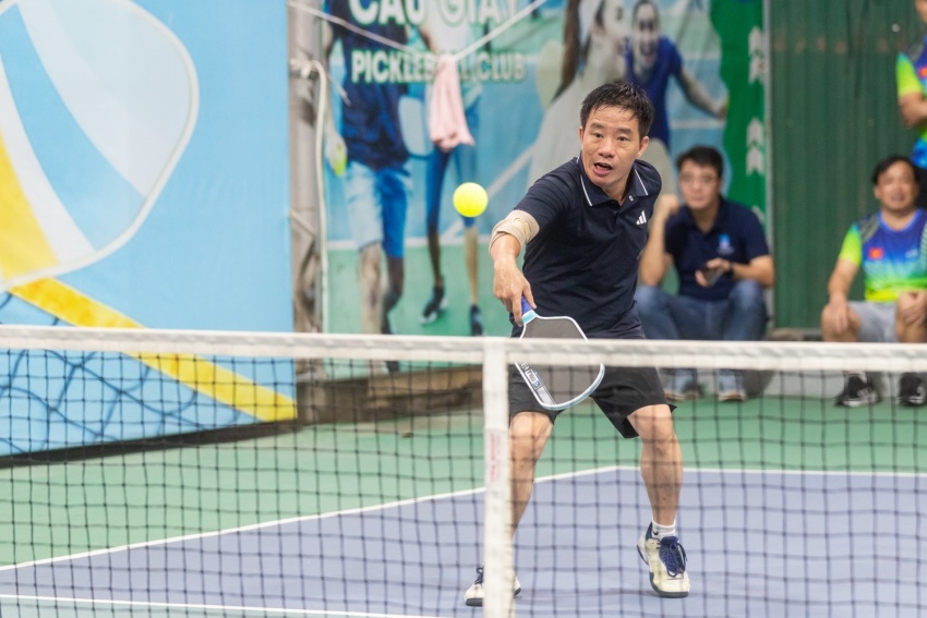 Thi môn pickleball