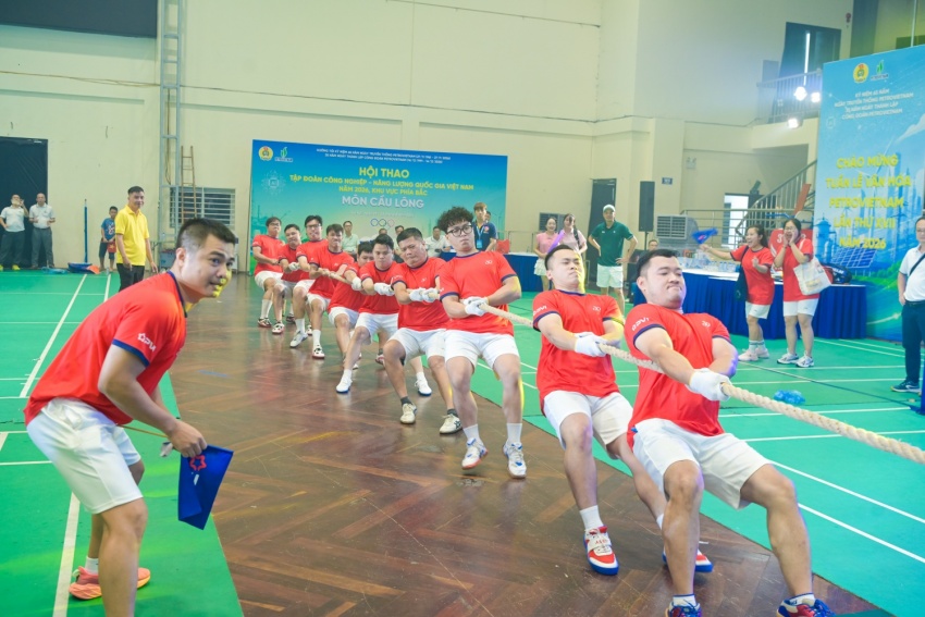 Các đội thi môn kéo co