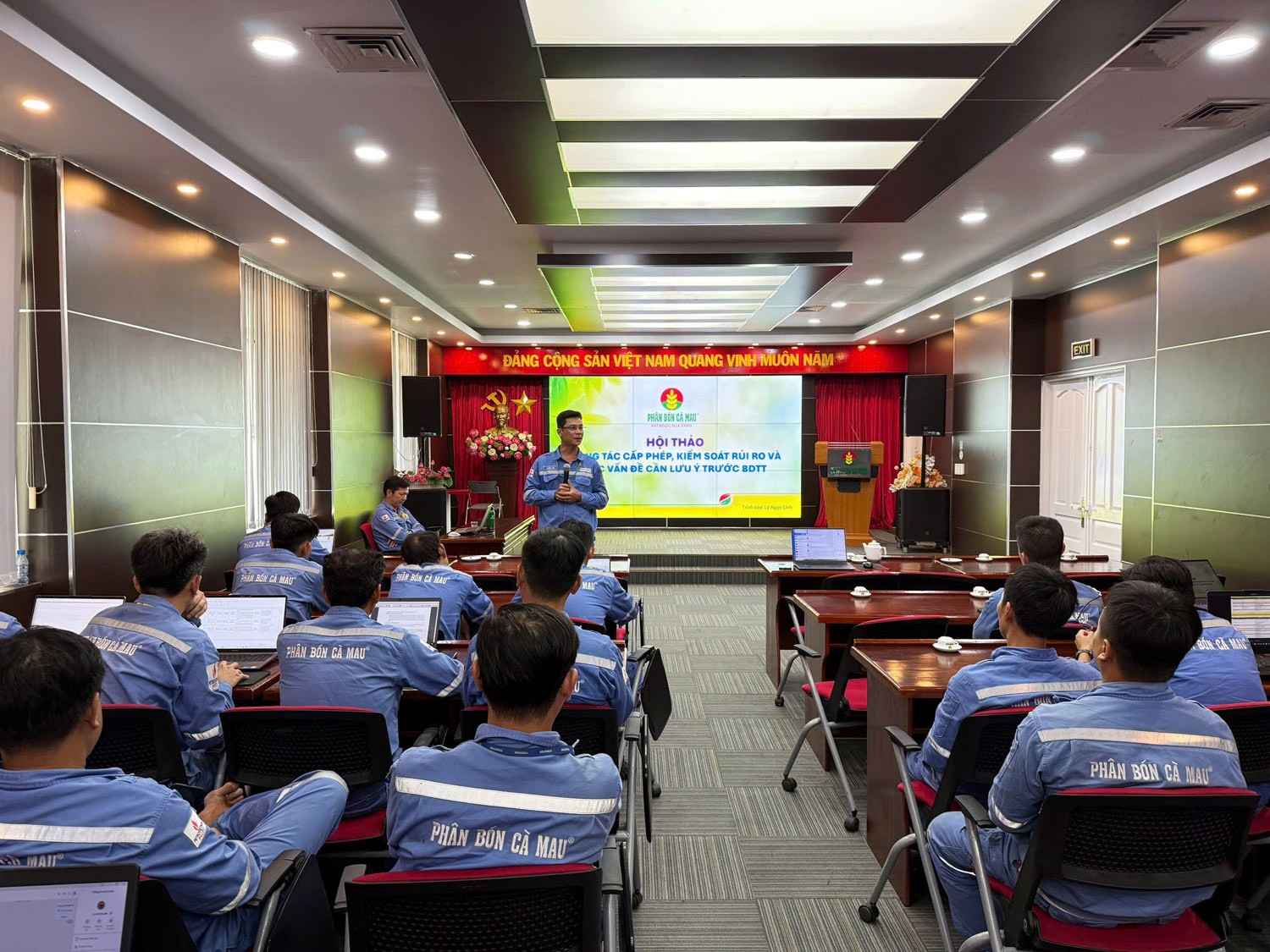 PVCFC tổ chức hội thảo chuyên đề về dừng/khởi động Nhà máy, kiểm soát tiến độ và an toàn môi trường