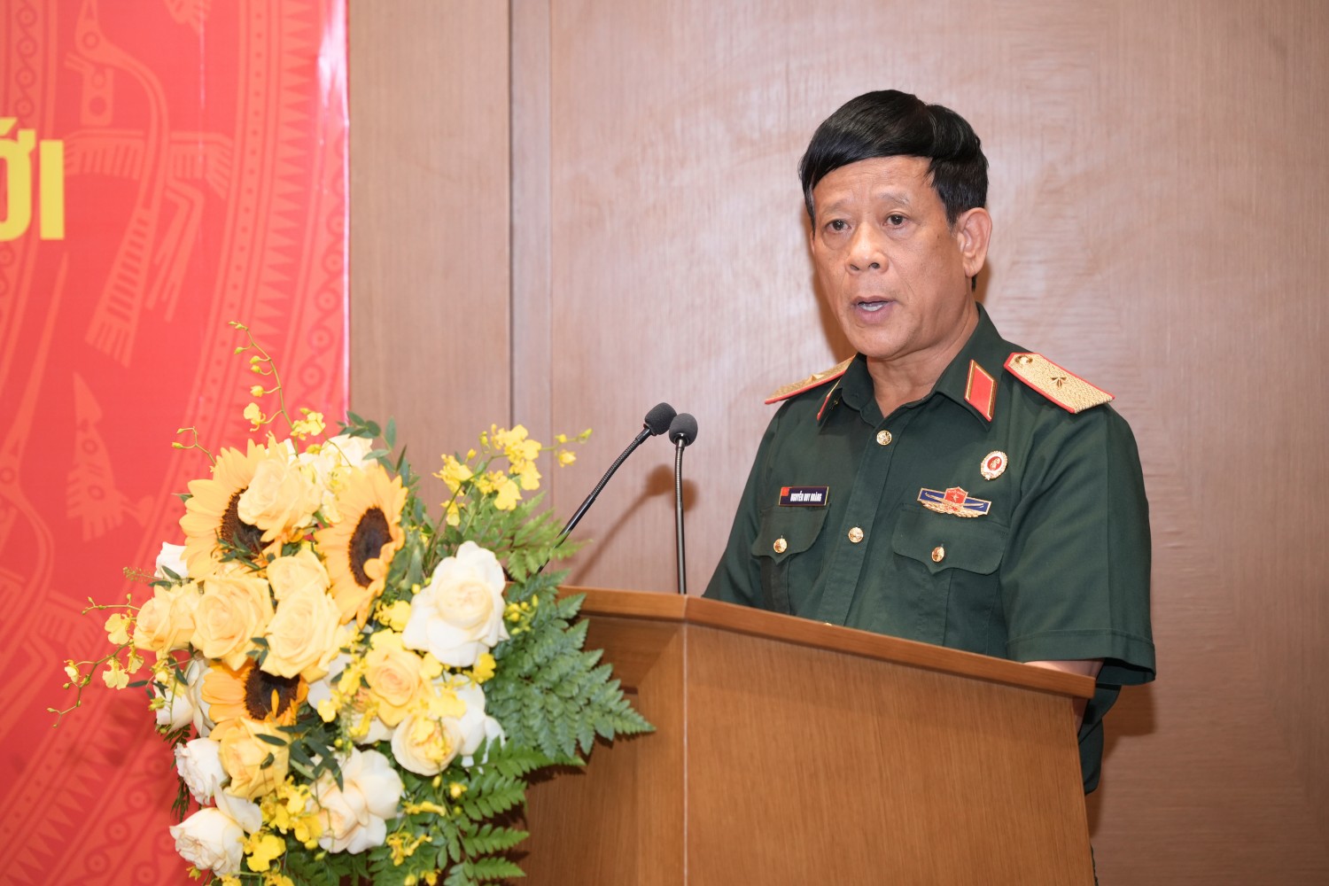Thiếu tướng Nguyễn Huy Hoàng, Phó Ban Công tác CCB Việt Nam, Phó Trưởng ban Thường trực Ban Chỉ đạo tổng kết Nghị quyết 05-NQ/CCB phát biểu kết luận Hội nghị.