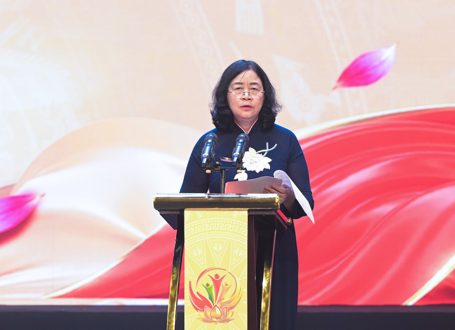 Chủ tịch Ủy ban Trung ương MTTQ Việt Nam Bùi Thị Minh Hoài phát động Tháng cao điểm “Vì người nghèo” năm 2026.
