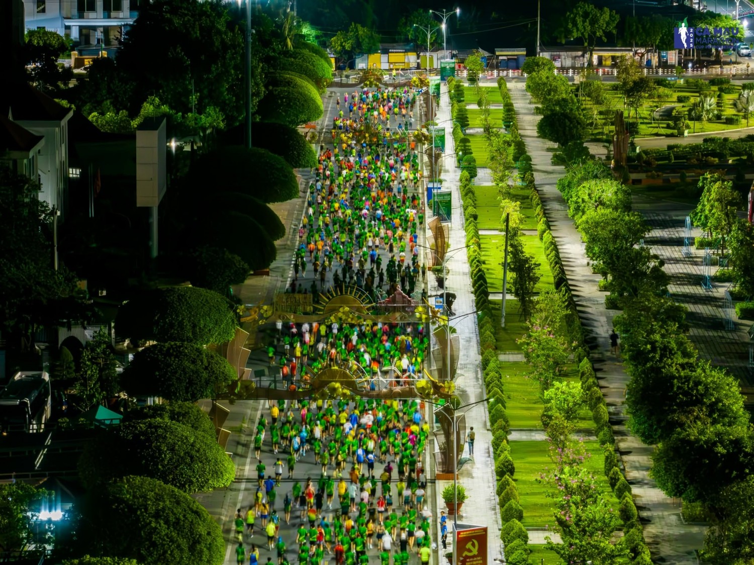Cà Mau Marathon 2026 - Cúp PETROVIETNAM dự kiến diễn ra trong hai ngày 14 và 15/11/2026 tại Cà Mau, quy tụ khoảng 7.000 vận động viên. Ngày thi đấu đang đến gần, hứa hẹn mang đến không khí thể thao sôi động tại vùng đất cực Nam Tổ quốc.