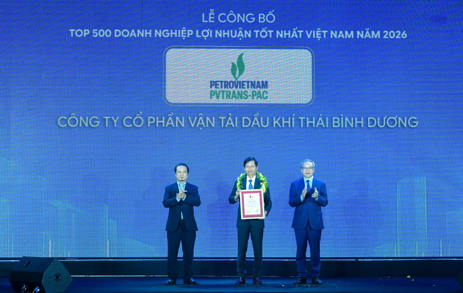 Các đơn vị thành viên của PETROVIETNAM được vinh danh ở nhiều hạng mục quan trọng.