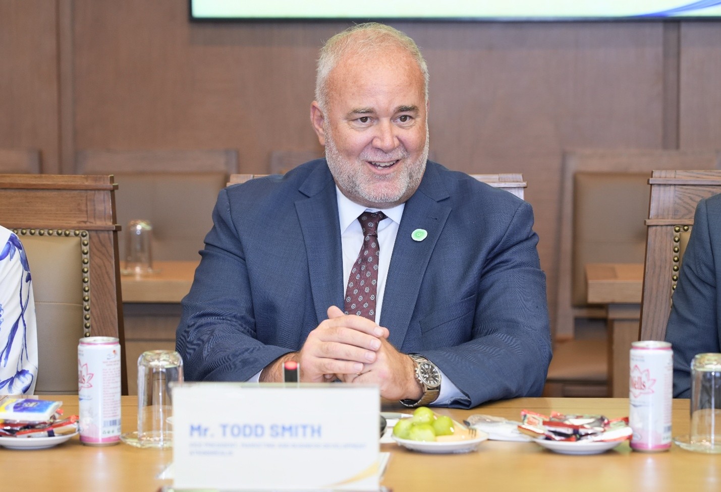 Ông Todd Smith, Phó Chủ tịch AtkinsRéalis phụ trách lĩnh vực hạt nhân chia sẻ về công nghệ hạt nhân CANDU và kinh nghiệm phát triển điện hạt nhân của Canada.