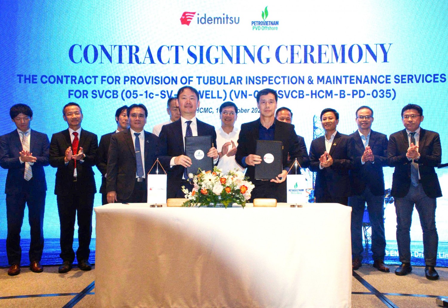 Lễ ký kết hợp đồng cung cấp dịch vụ giữa Idemitsu Gas Production (Vietnam) và PVD Offshore.
