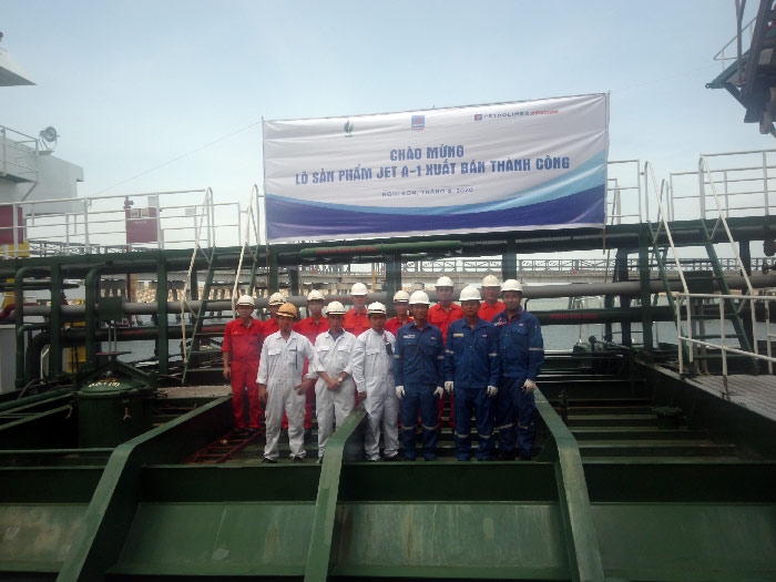 PVNDB: Xuất bán lô sản phẩm Jet A-1 đầu tiên của NMLHD Nghi Sơn tại thị trường nội địa”