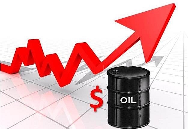 Giá dầu hôm nay 17/1/2022 tiếp tục tăng mạnh”