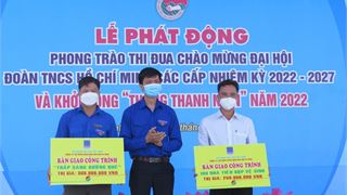 Phân bón Cà Mau đồng hành "Thắp sáng đường quê"