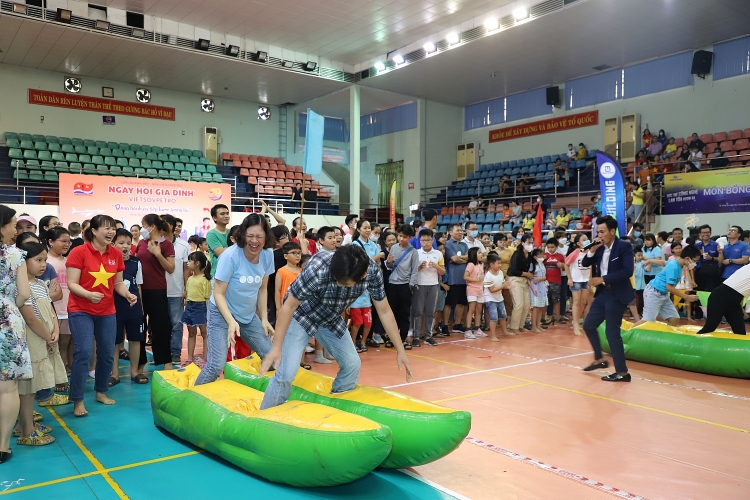 Ngày hội gia đình Vietsovpetro 2022: “Đồng hành và tiếp bước tương lai” Ngày hội gia đình Vietsovpetro 2022: “Đồng hành và tiếp bước tương lai”