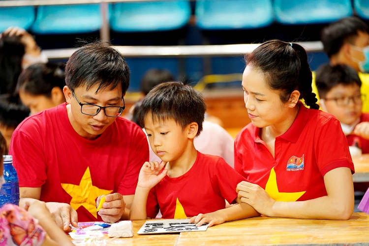 Ngày hội Gia đình Vietsovpetro 2022 với chủ đề “ Đồng hành và Tiếp bước tương lai” Ngày hội Gia đình Vietsovpetro 2022: “Đồng hành và tiếp bước tương lai”