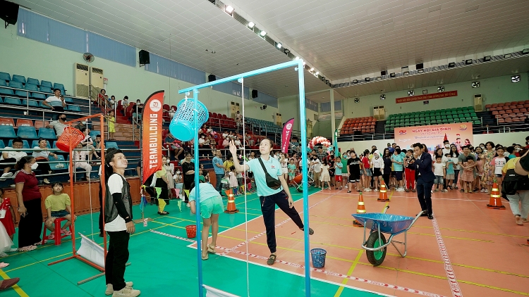 Ngày hội Gia đình Vietsovpetro 2022 với chủ đề “ Đồng hành và Tiếp bước tương lai” Ngày hội Gia đình Vietsovpetro 2022: “Đồng hành và tiếp bước tương lai”