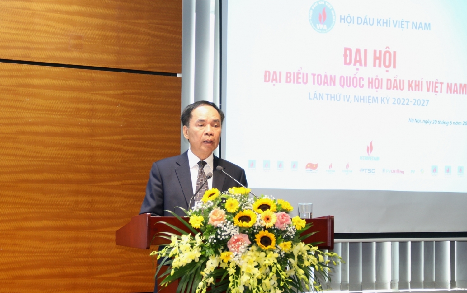 Ông Nguyễn Quốc Thập - Chủ tịch Hội DKVN khóa IV, nhiệm kỳ 2022 – 2027 phát biểu tại Đại hội Ông Nguyễn Quốc Thập - Chủ tịch Hội DKVN khóa IV, nhiệm kỳ 2022 – 2027 phát biểu tại Đại hội