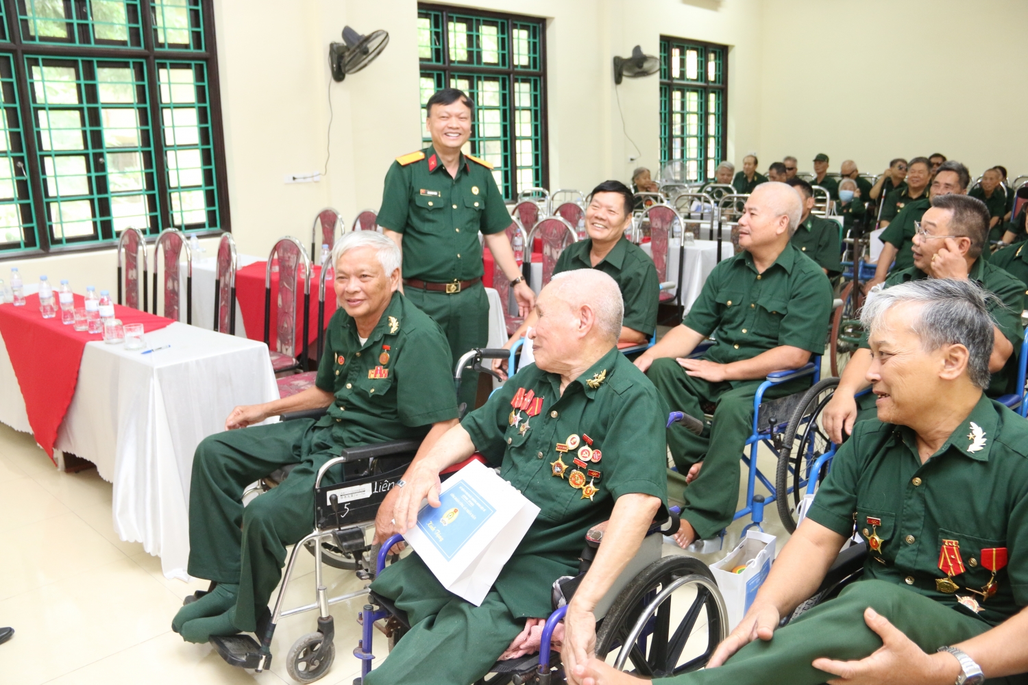 Hội CCB Tập đoàn và Công đoàn DKVN tri ân các thương bệnh binh, người có công tại Thái Bình, Hà Nam Hội CCB Tập đoàn và Công đoàn DKVN tri ân các thương bệnh binh, người có công tại Thái Bình, Hà Nam