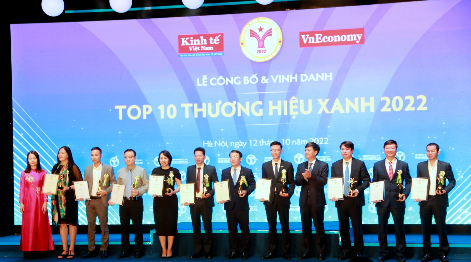 Petrovietnam và PVFCCo được tôn vinh Petrovietnam và PVFCCo được tôn vinh