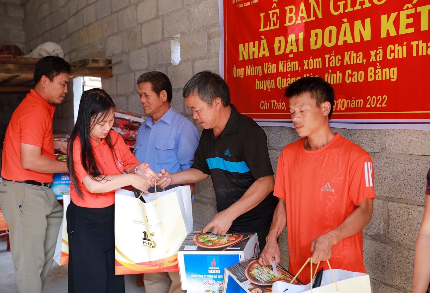 Đoàn Thanh niên PVEP tổ chức chuỗi hoạt động tại Cao Bằng Đoàn Thanh niên PVEP tổ chức chuỗi hoạt động tại Cao Bằng