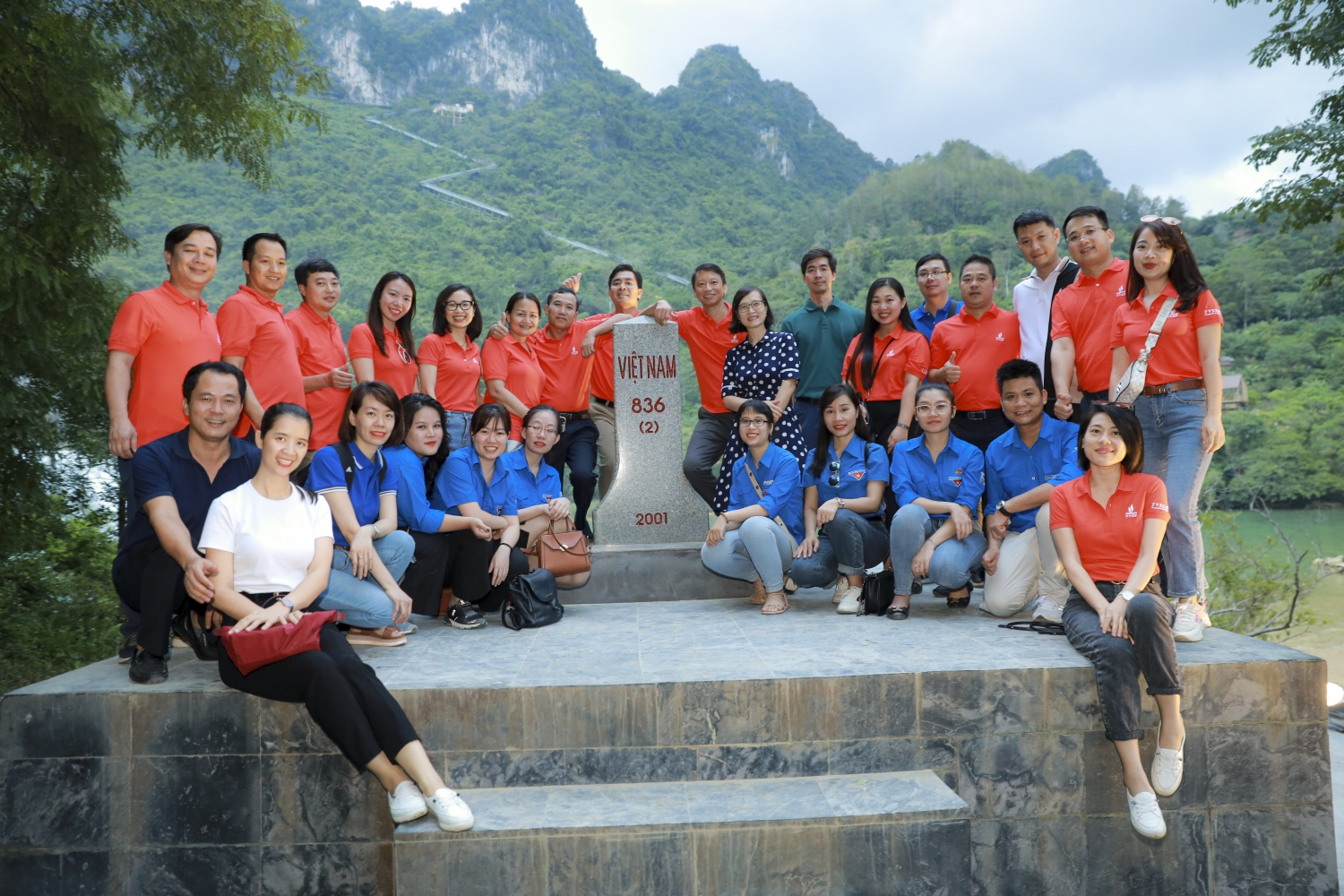 Đoàn Thanh niên PVEP tổ chức chuỗi hoạt động tại Cao Bằng Đoàn Thanh niên PVEP tổ chức chuỗi hoạt động tại Cao Bằng
