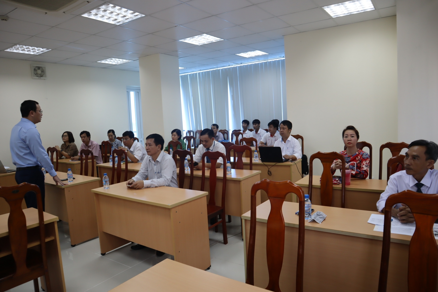 Các thầy cô giáo tham dự Hội giảng Các thầy cô giáo tham dự Hội giảng