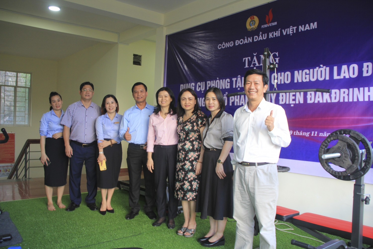 Công đoàn Dầu khí Việt Nam thăm, tặng quà cho người lao động PV Power DHC Công đoàn Dầu khí Việt Nam thăm, tặng quà cho người lao động PV Power DHC