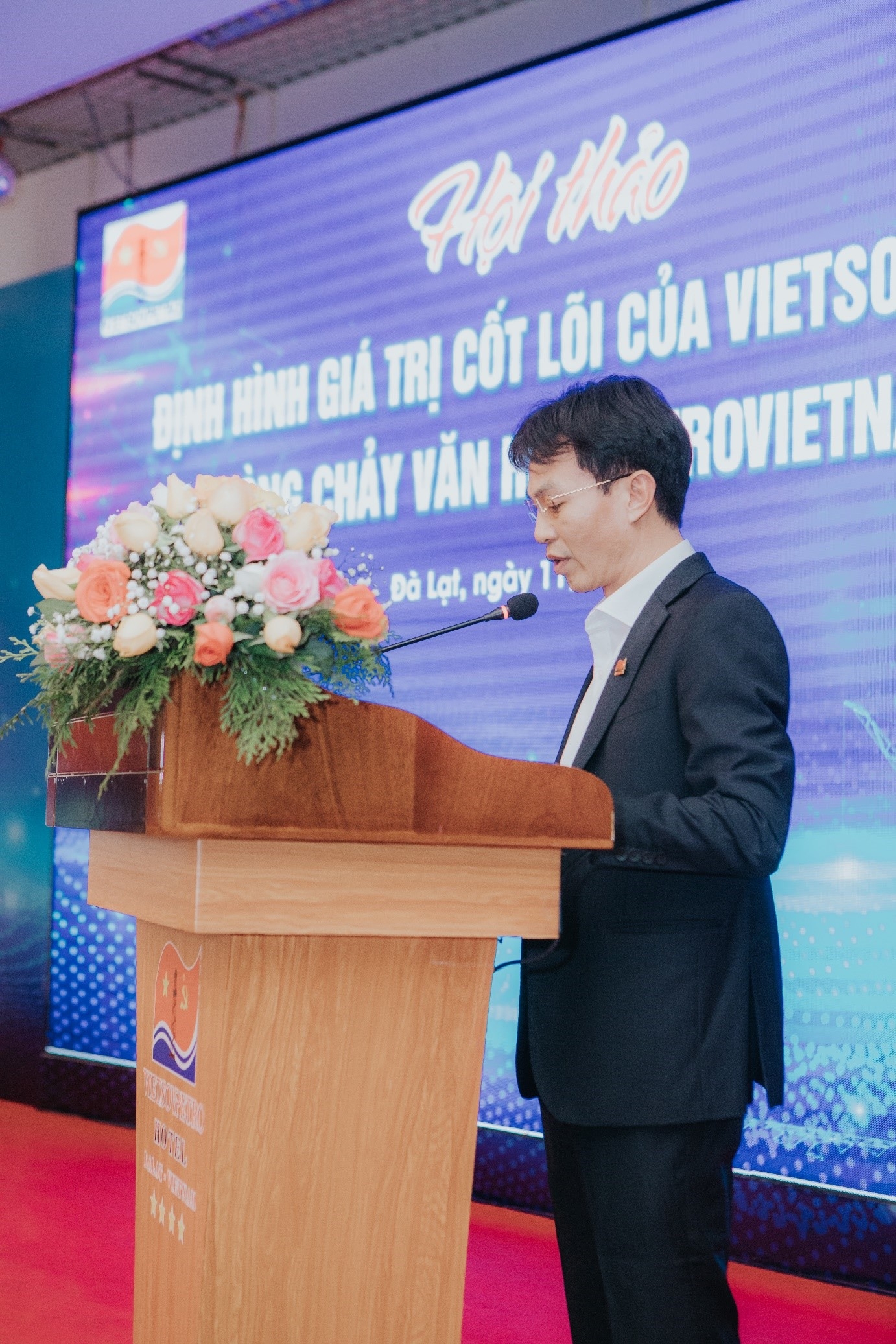 Định hình giá trị cốt lõi của Vietsovpetro trong dòng chảy văn hóa Petrovietnam Định hình giá trị cốt lõi của Vietsovpetro trong dòng chảy văn hóa Petrovietnam