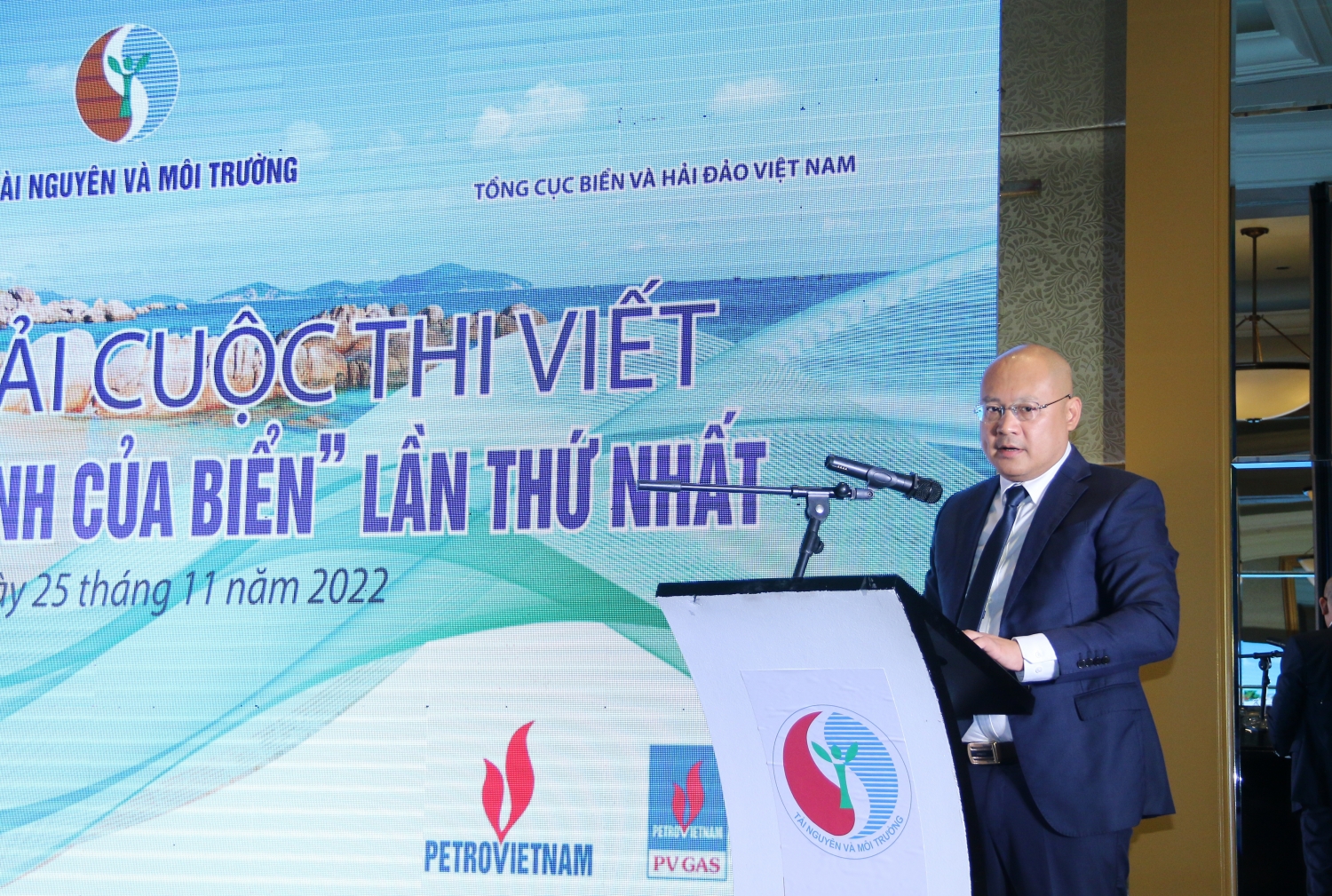 Tạp chí Năng lượng Mới đoạt giải Cuộc thi viết “Cùng giữ màu xanh của biển” Tạp chí Năng lượng Mới đoạt giải Cuộc thi viết “Cùng giữ màu xanh của biển”