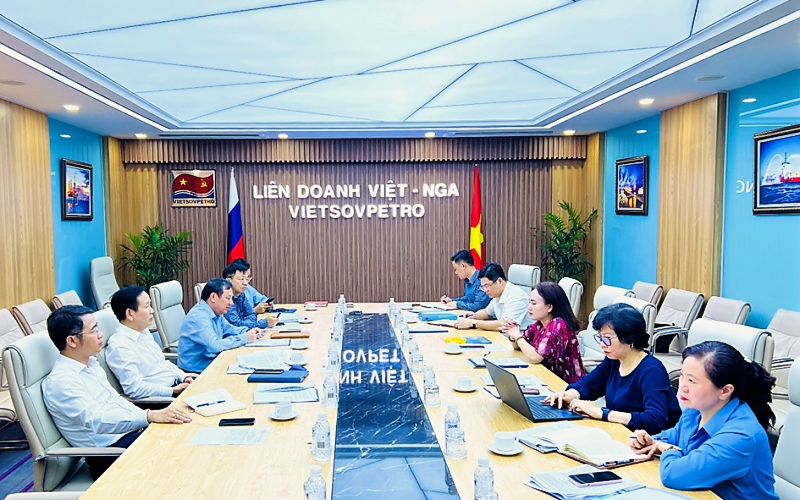 Công đoàn Dầu khí Việt Nam làm việc với Vietsovpetro về triển khai nhiệm vụ công tác Công đoàn năm 2023 Công đoàn Dầu khí Việt Nam làm việc với Vietsovpetro về triển khai nhiệm vụ công tác Công đoàn năm 2023
