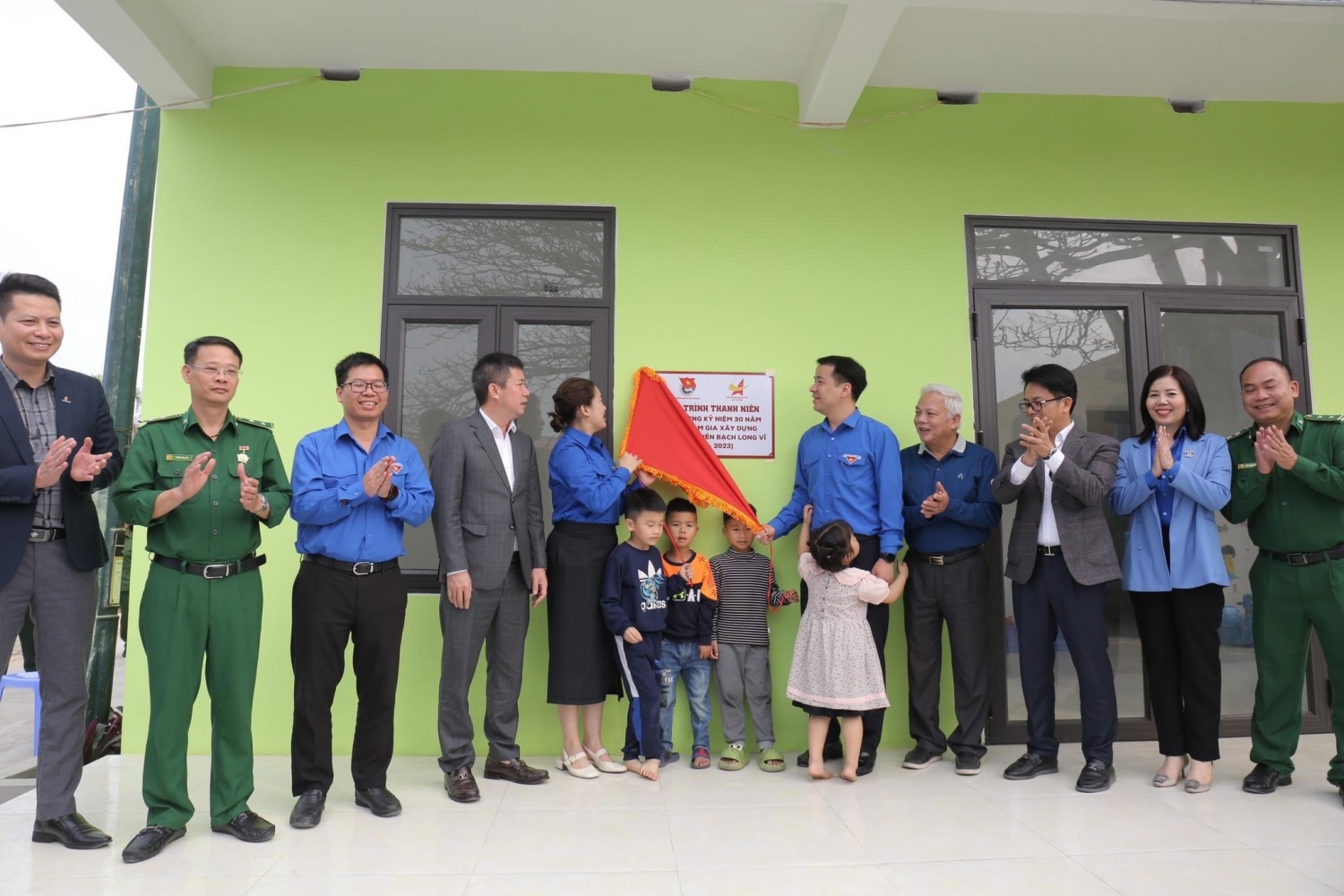 Hành trình tới đảo Thanh niên Bạch Long Vĩ Hành trình tới đảo Thanh niên Bạch Long Vĩ