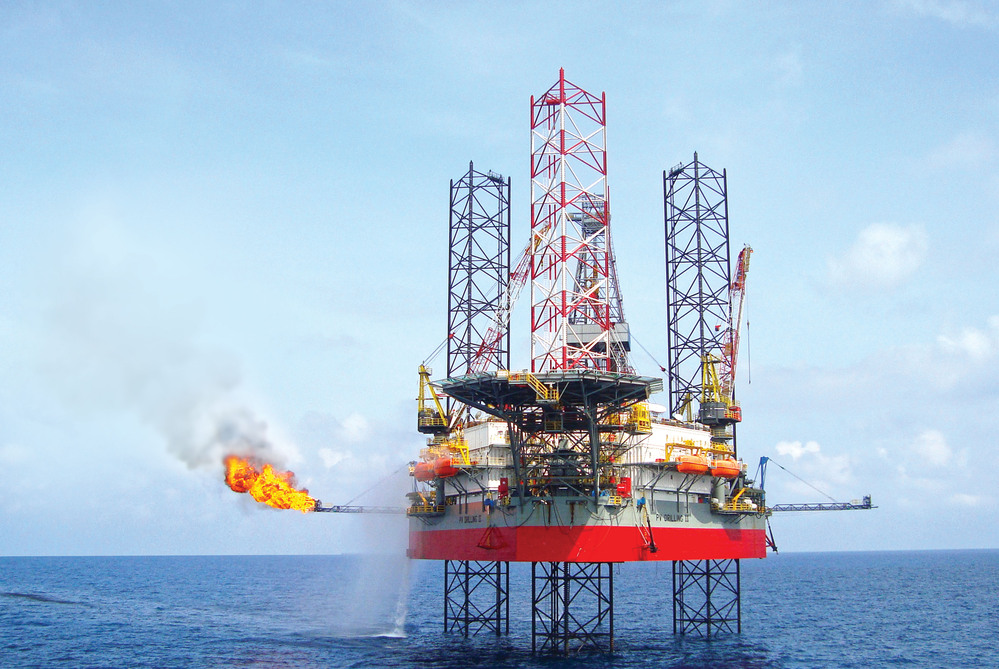 Cơ hội nào cho các doanh nghiệp dầu khí Việt Nam trong thời gian tới?”