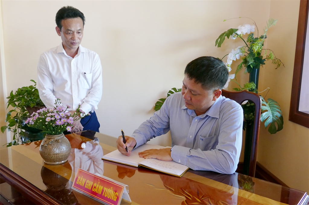 BSR tổ chức chương trình tri ân cố Thủ tướng Võ Văn Kiệt và thực hiện công tác ASXH tại tỉnh Vĩnh Long BSR tổ chức chương trình tri ân cố Thủ tướng Võ Văn Kiệt và thực hiện công tác ASXH tại tỉnh Vĩnh Long