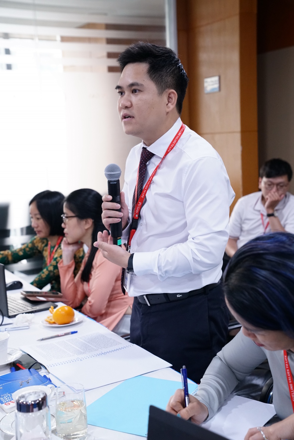 Ý kiến đóng góp của đại diện Đoàn thanh niên Ý kiến đóng góp của đại diện Đoàn thanh niên