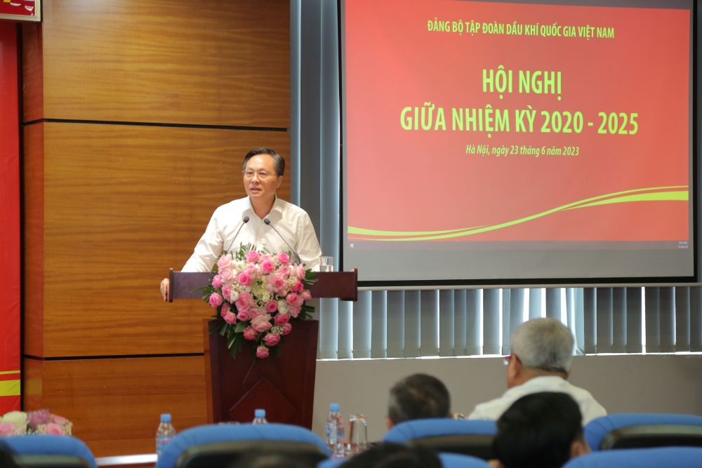 Quyết tâm thực hiện thắng lợi nhiệm vụ cả nhiệm kỳ 2020 - 2025