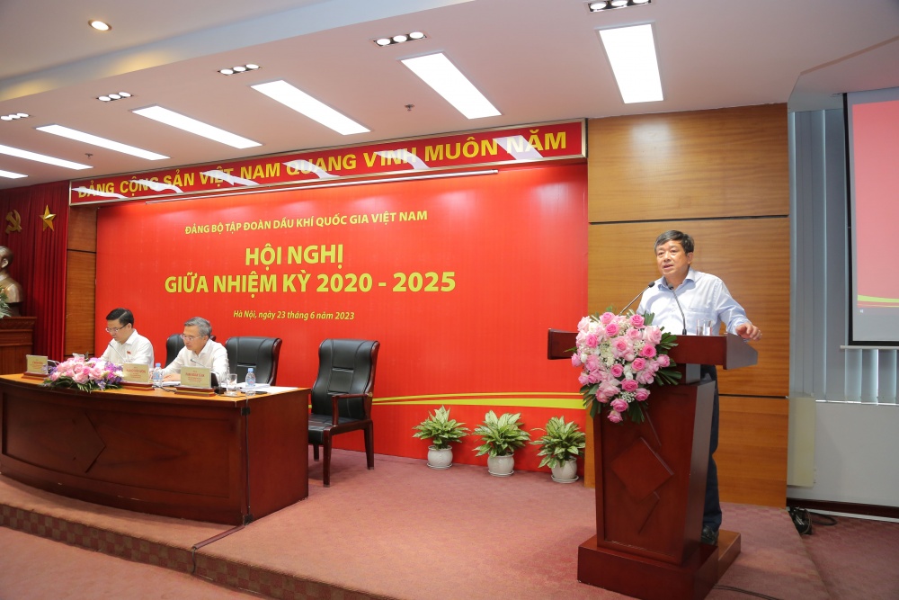 Quyết tâm thực hiện thắng lợi nhiệm vụ cả nhiệm kỳ 2020 - 2025