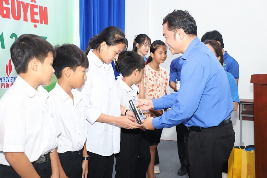 Cụm phối hợp hoạt động Bà Rịa - Vũng Tàu tổ chức lễ ra quân chiến dịch Cụm phối hợp hoạt động Bà Rịa - Vũng Tàu tổ chức lễ ra quân chiến dịch