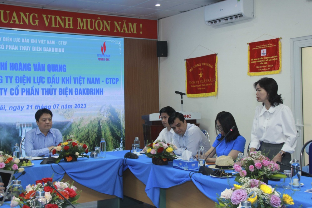 Chủ tịch HĐQT PV Power Hoàng Văn Quang đến thăm và làm việc tại thuỷ điện Đakđrinh