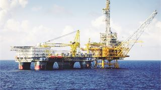 Giàn TAD – PV DRILLING V lần đầu tiên thực hiện thành công việc kéo thả neo 24/24 trong quá trình di chuyển giàn tại Brunei